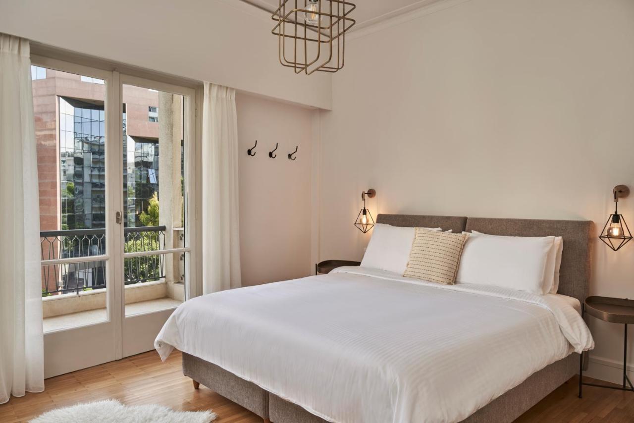 Apartment Chic N Bright 3bd With Hilton View Athens