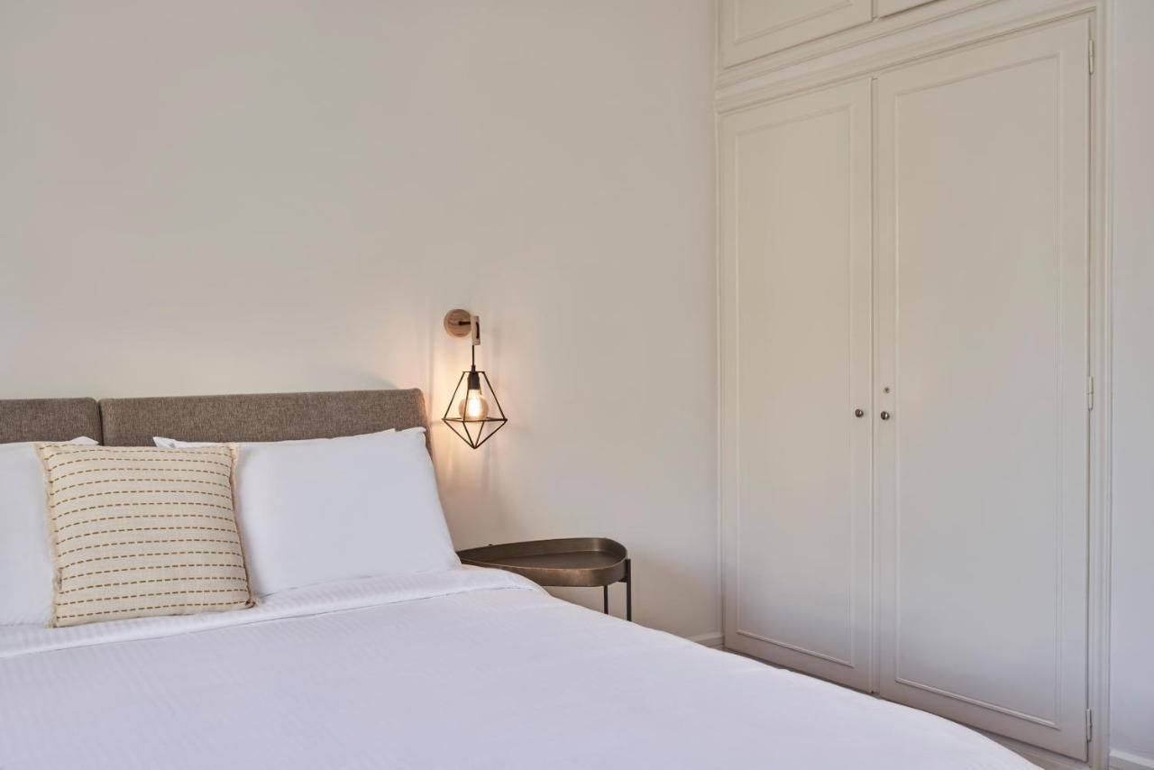 Apartment Chic N Bright 3bd With Hilton View Athens